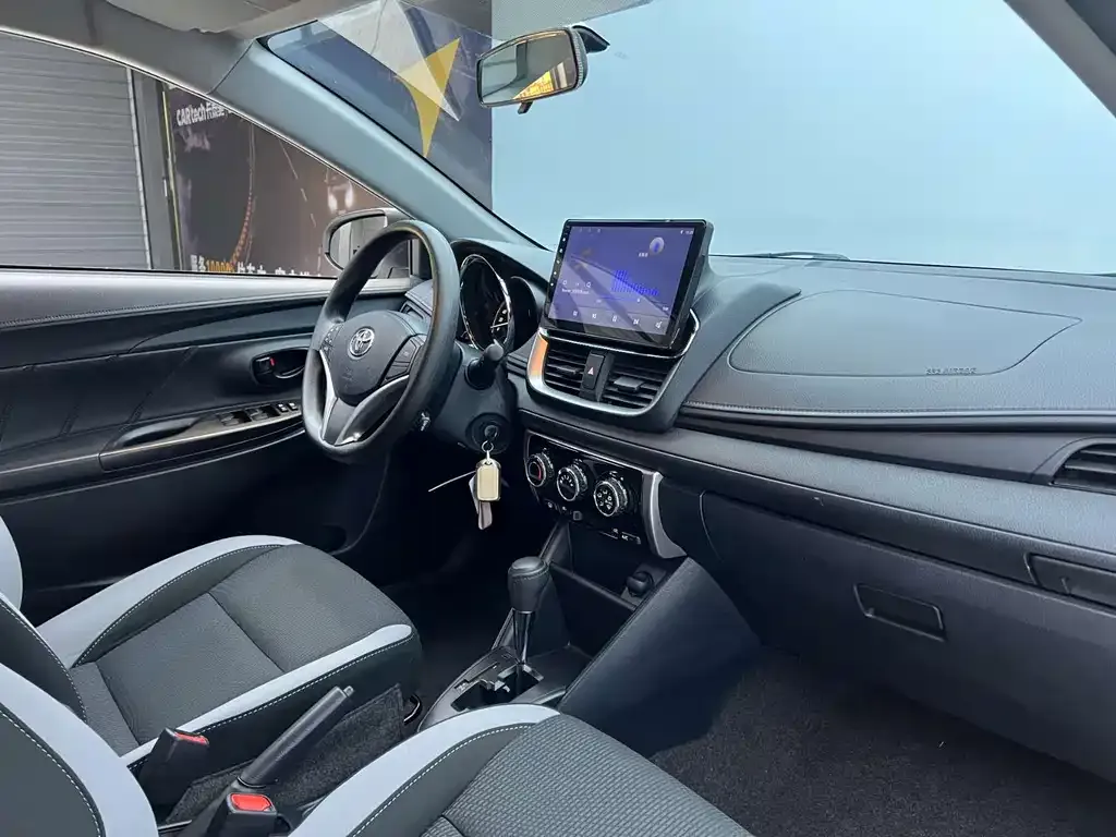 Toyota Yaris L 2022 из CN, фото 8
