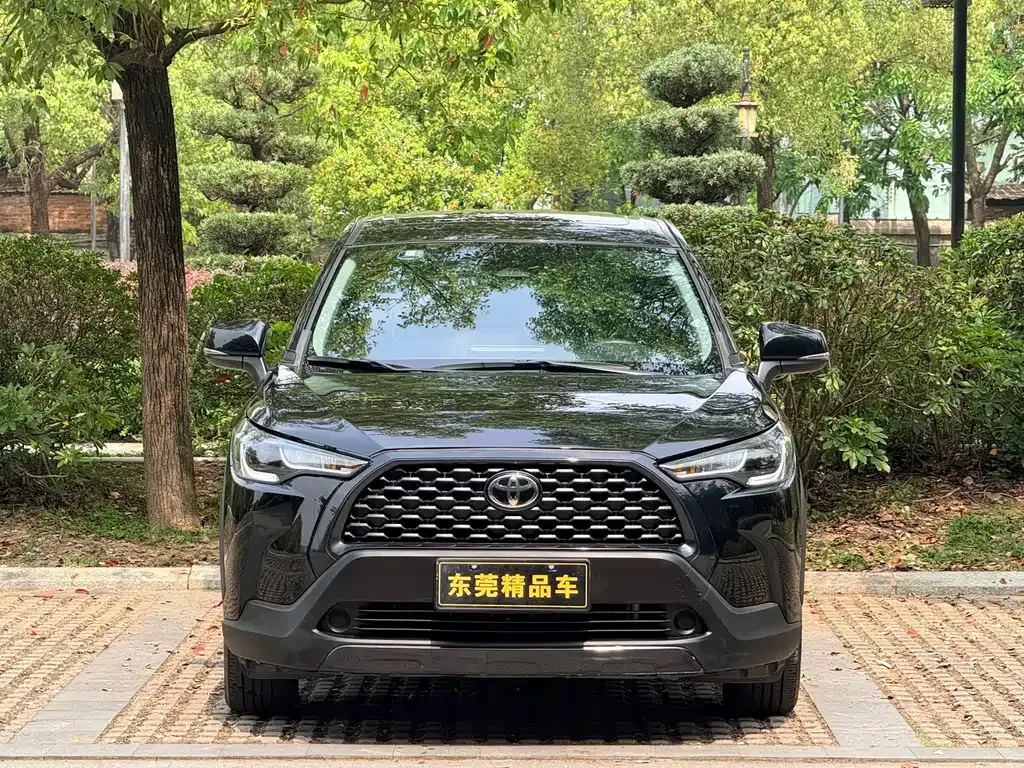 Toyota Corolla Cross 2023 из CN, фото 7