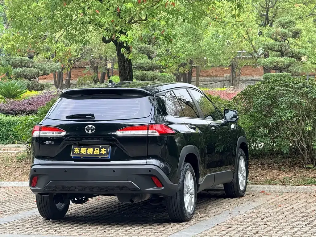 Toyota Corolla Cross 2023 из CN, фото 5