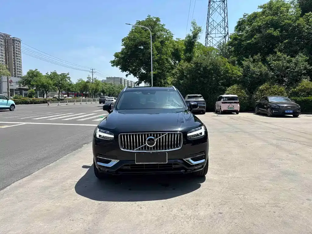Volvo XC90 2021 из CN, фото 3