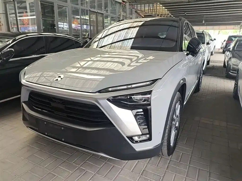 NIO ES8 — фото 3