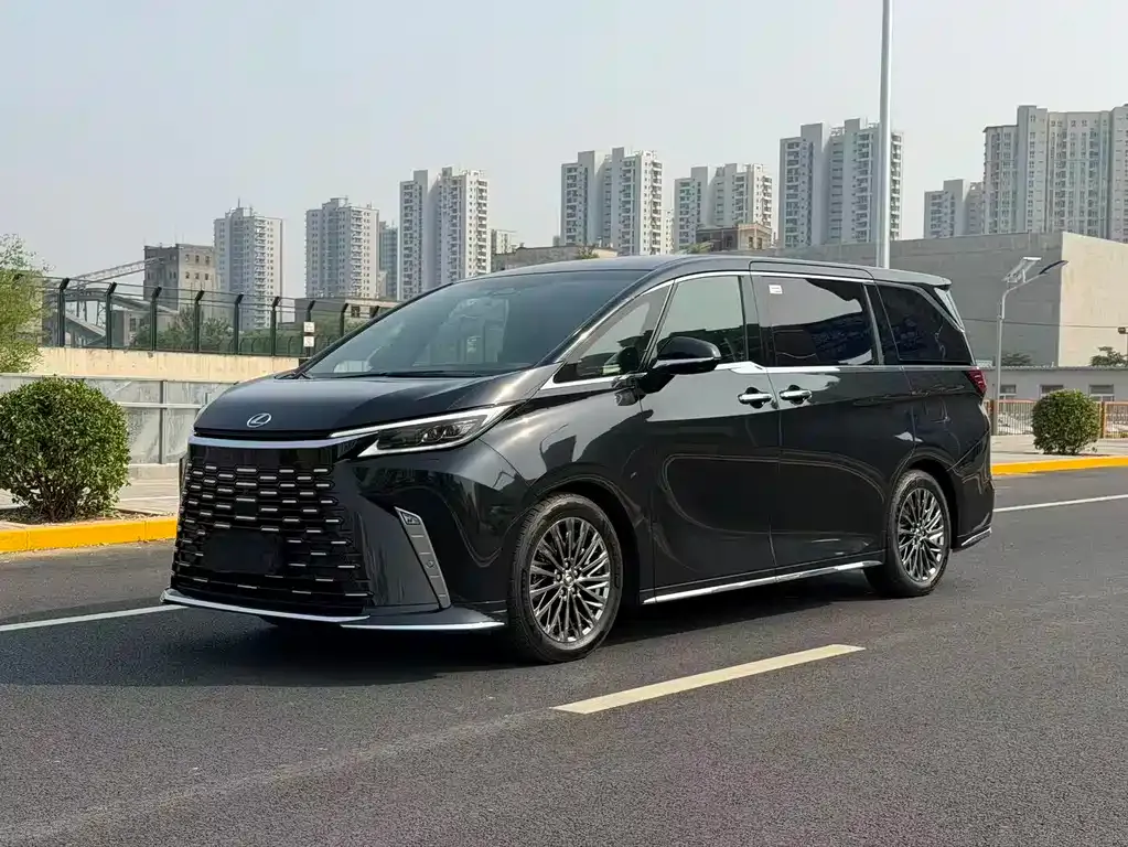 Lexus LM 2024 из CN, фото 1