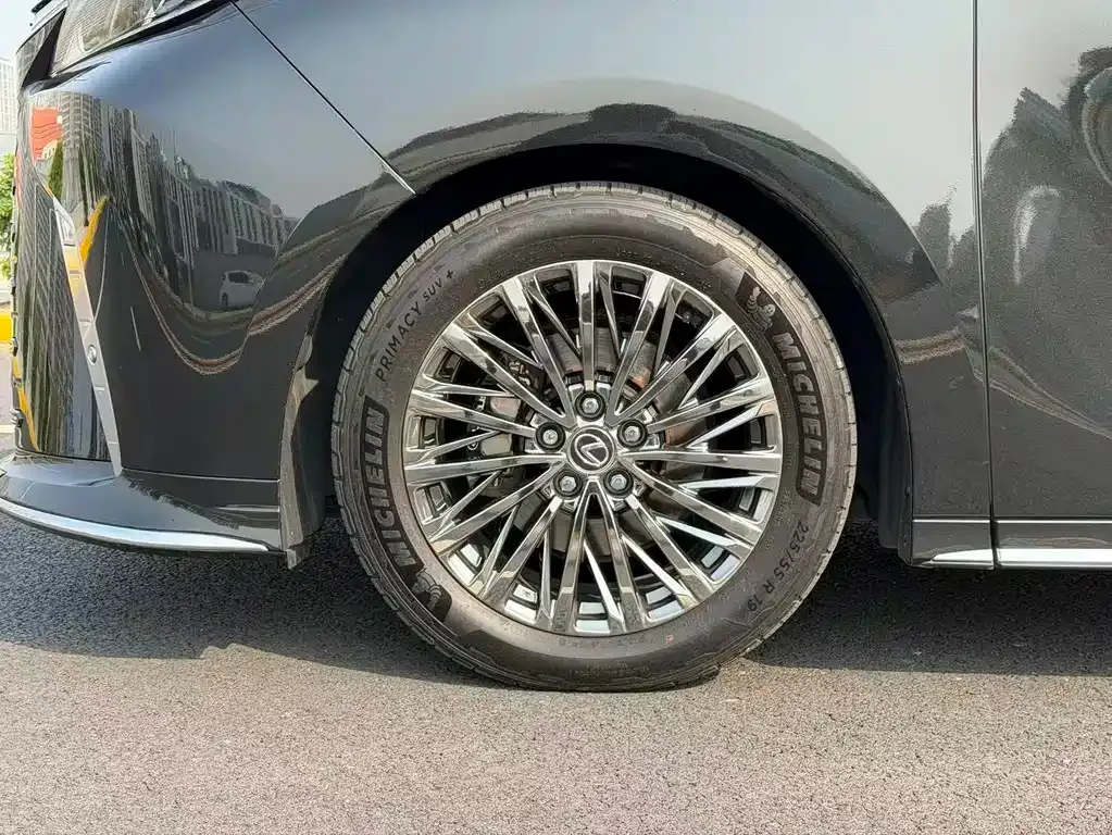 Lexus LM 2024 из CN, фото 6
