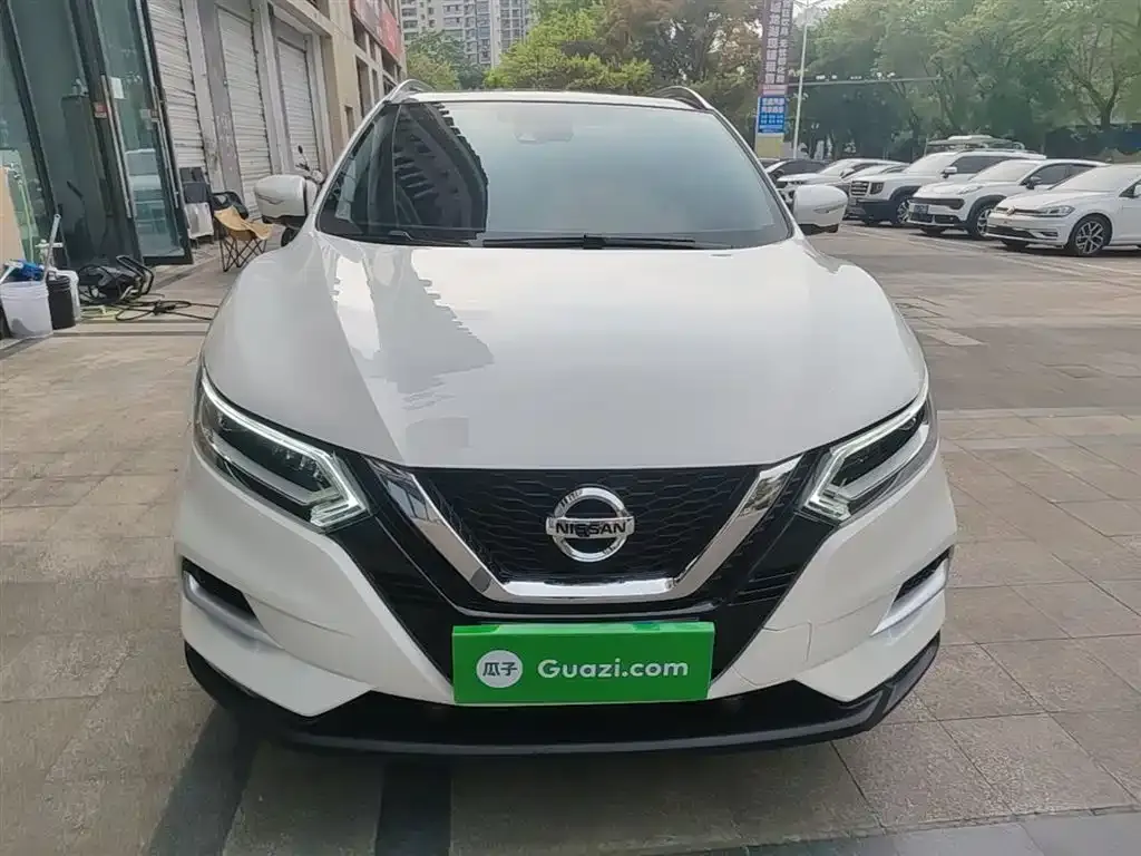 Nissan Qashqai — фото 3