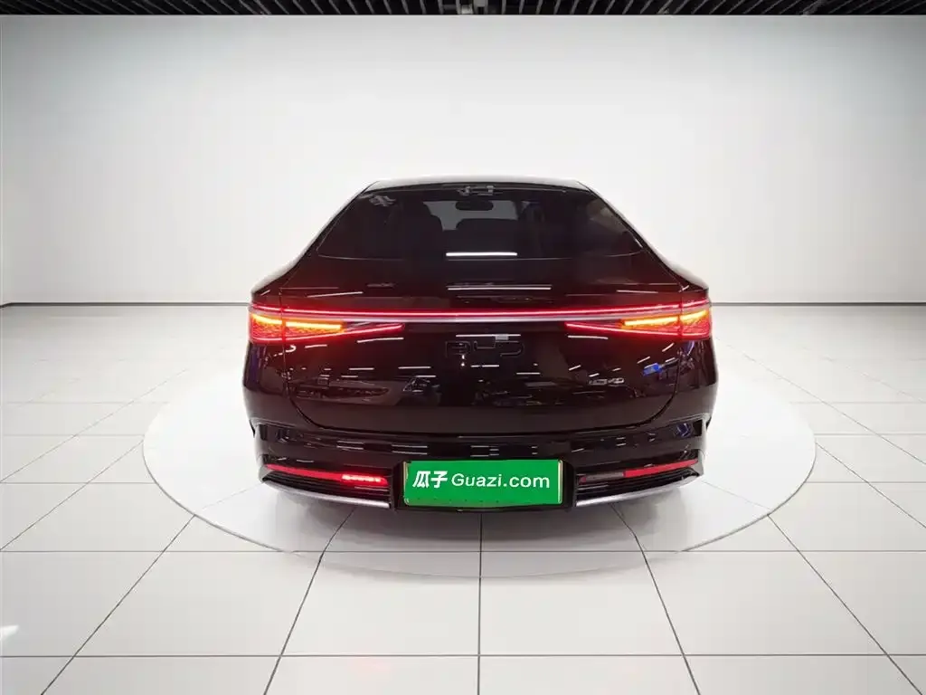 BYD Seal — фото 7