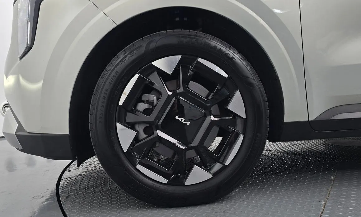 Kia Carnival 2025 из KR, фото 6