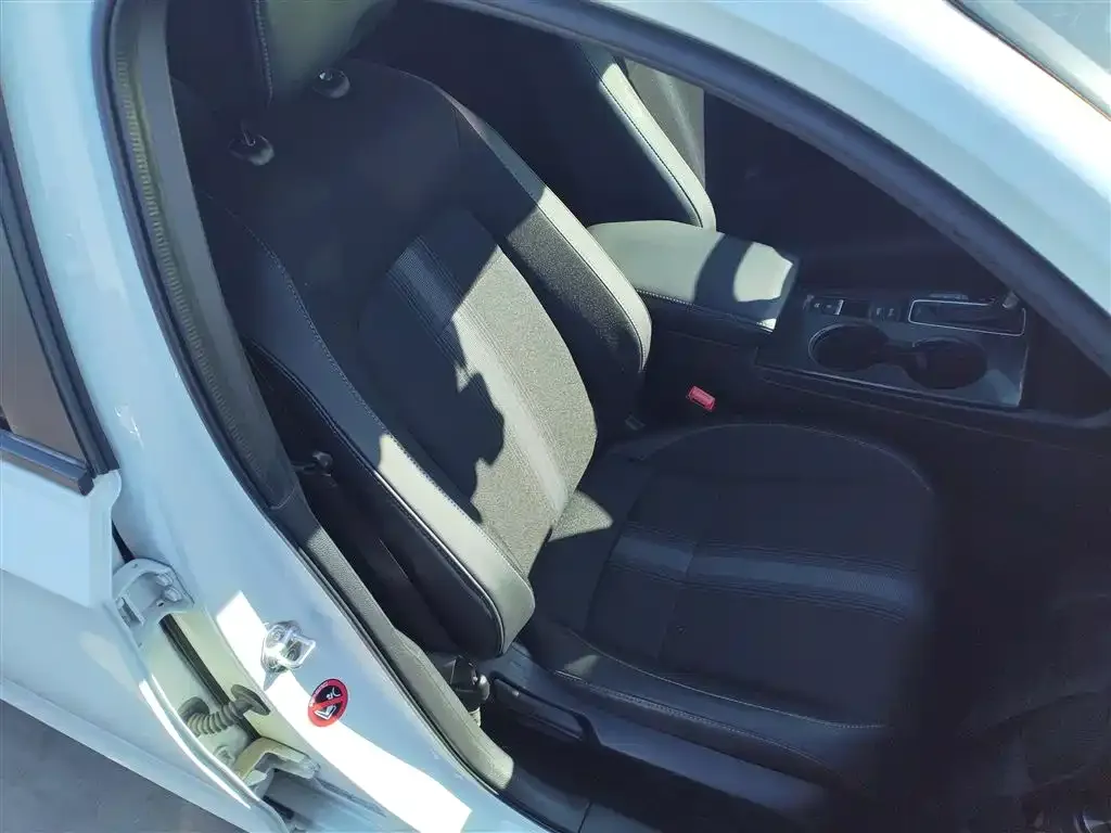 Honda Civic — фото 5