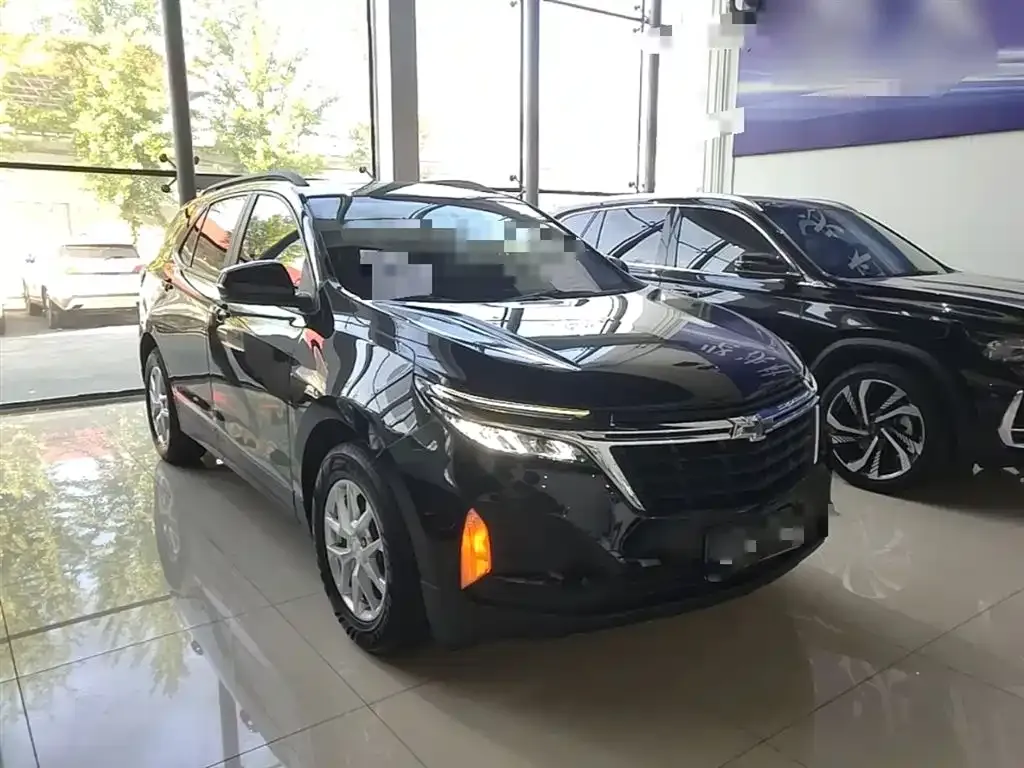 Chevrolet Equinox 2022 из CN, фото 3