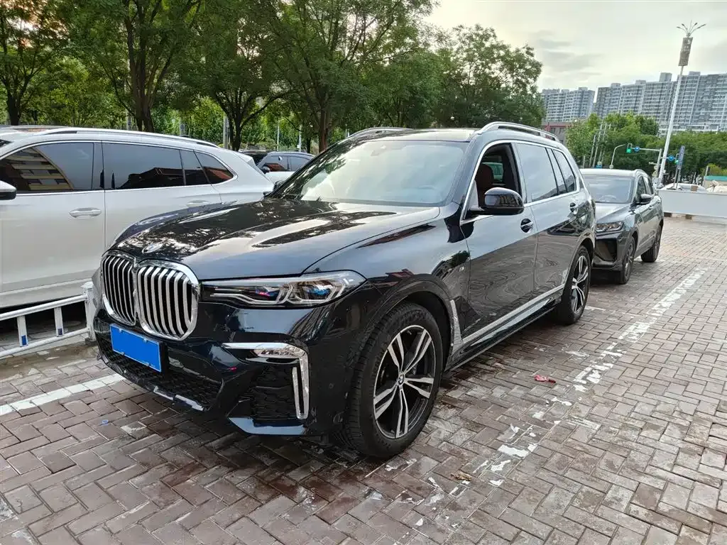 BMW X7 2022 из CN, фото 1
