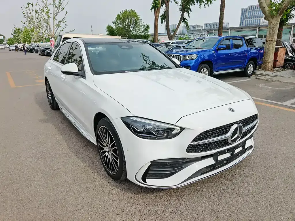 Mercedes-Benz C-Class — фото 10