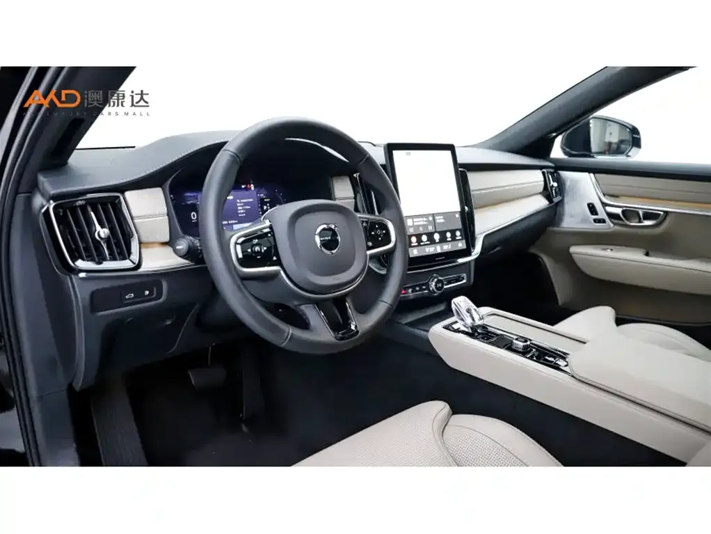 Volvo S90 PHEV 2025 из CN, фото 8
