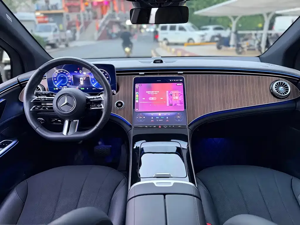 Mercedes-Benz EQE SUV 2024 из CN, фото 10