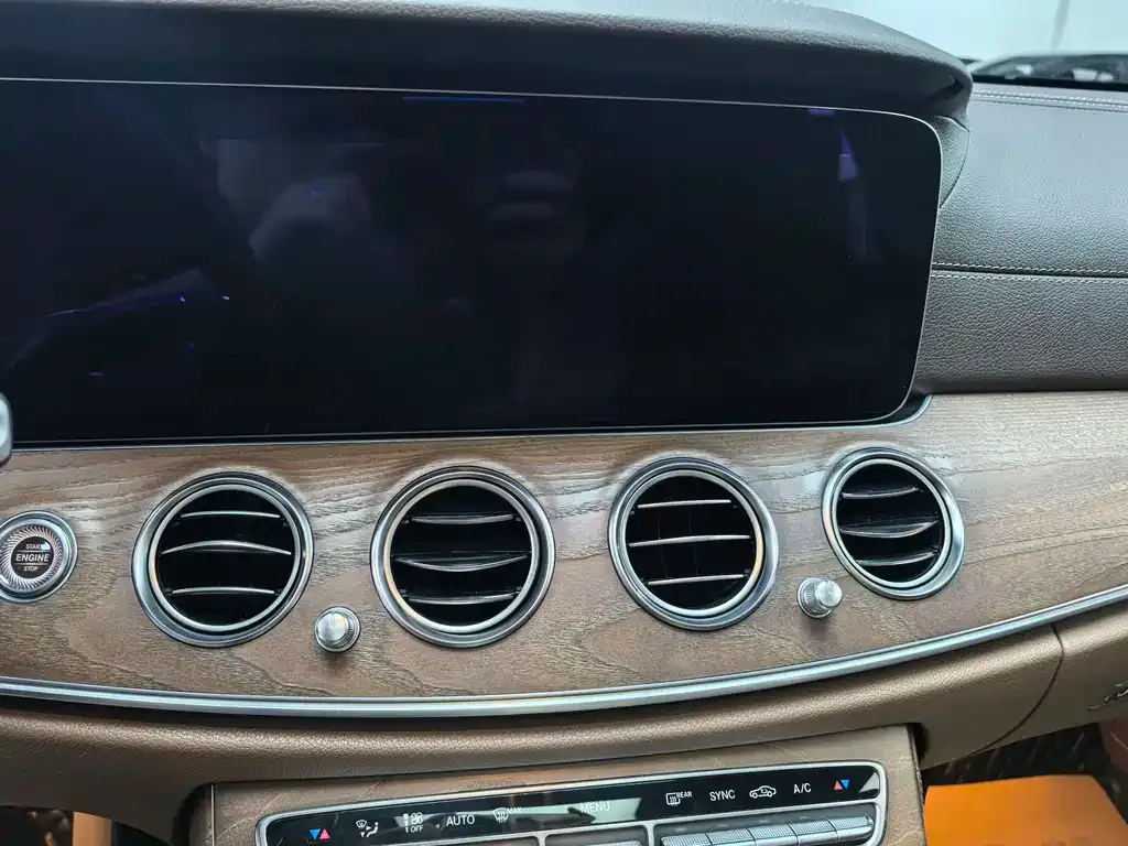 Mercedes-Benz E-Class 2021 из CN, фото 6