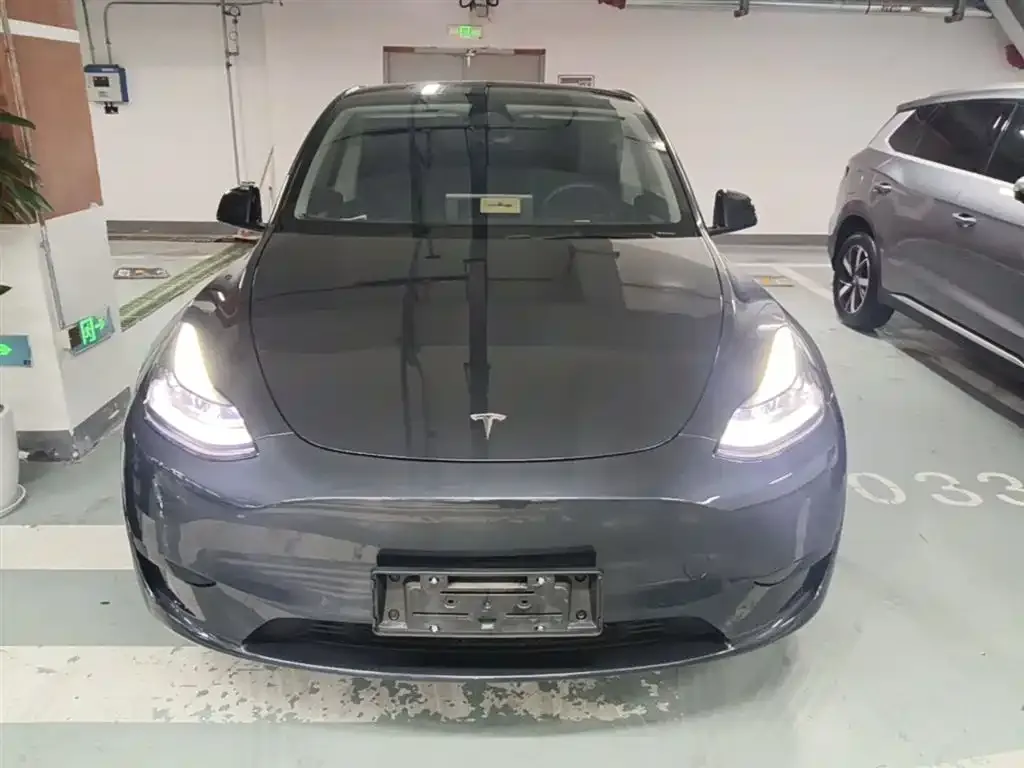 Tesla Model Y — фото 4