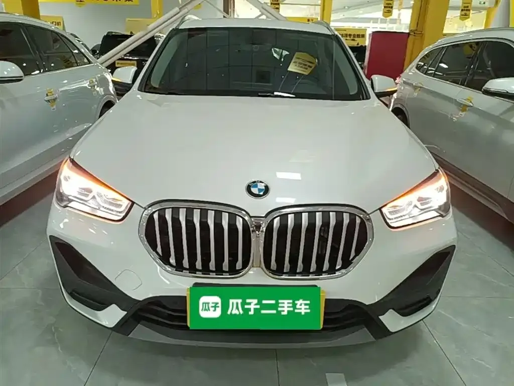 BMW X1 — фото 10