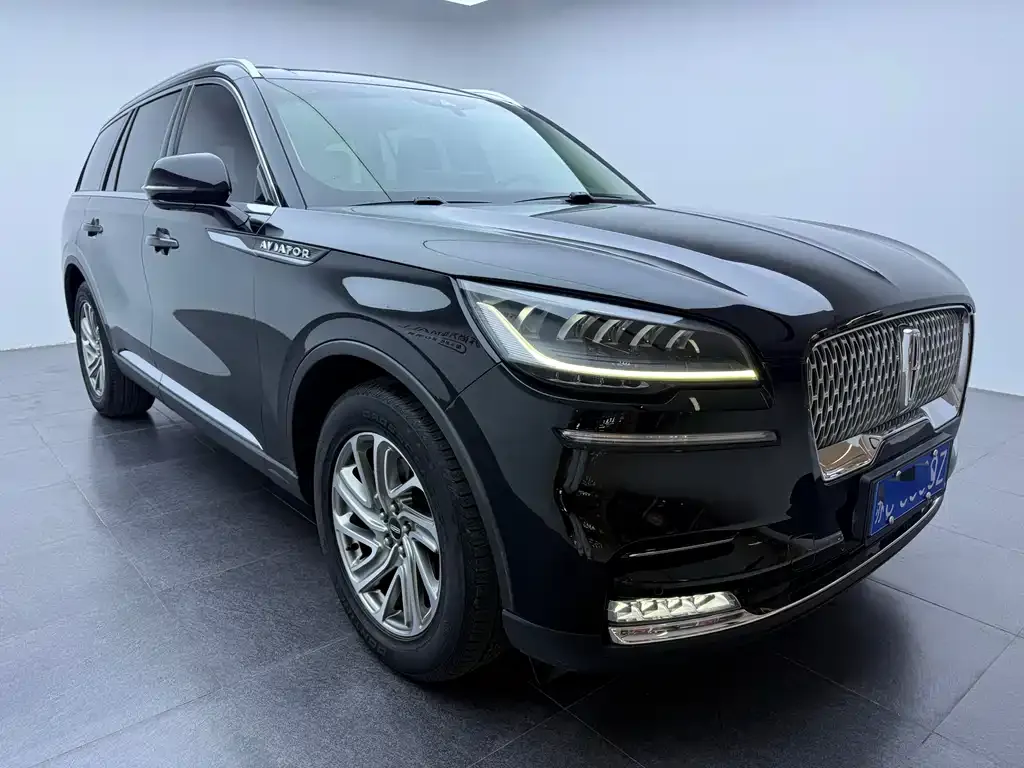 Lincoln Aviator 2022 из CN, фото 8