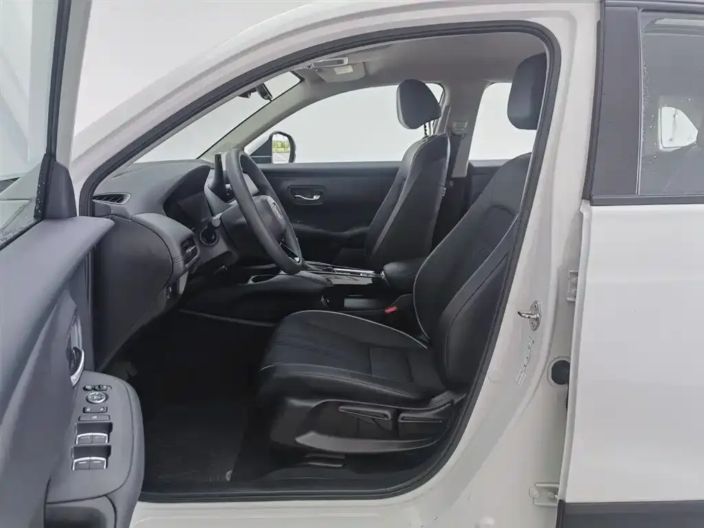 Honda HR-V 2023 из CN, фото 2
