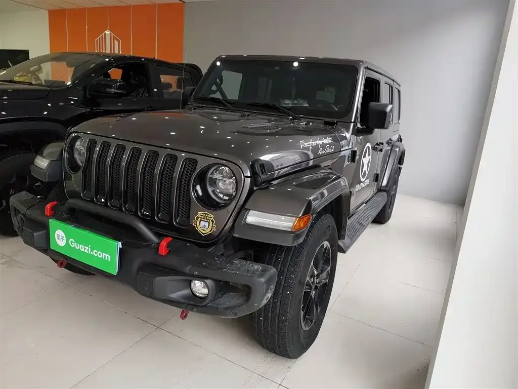 Jeep Wrangler — фото 4