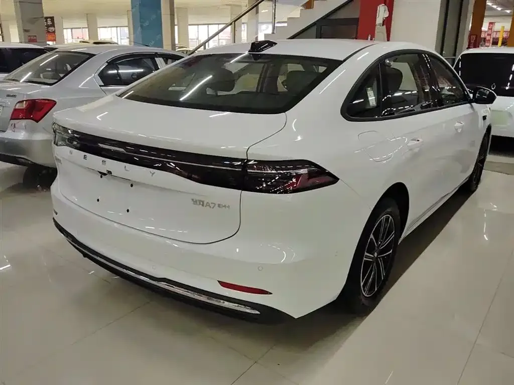 Geely 银河A7 EM 2026 из CN, фото 10