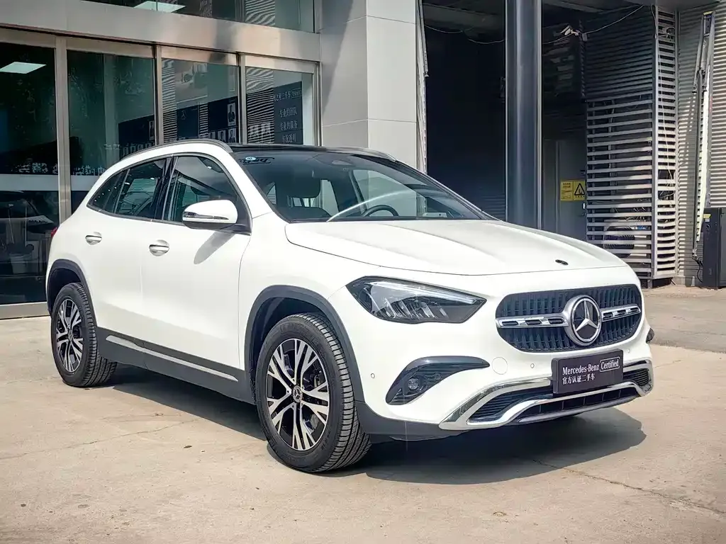 Mercedes-Benz GLA — фото 8