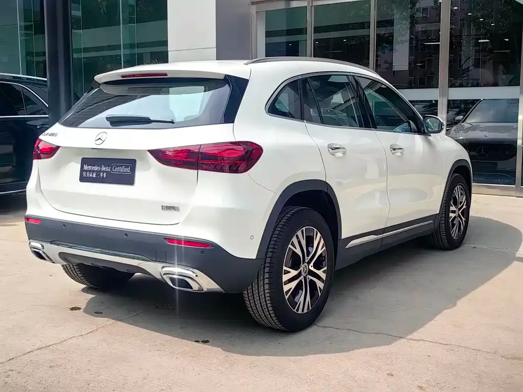 Mercedes-Benz GLA — фото 5