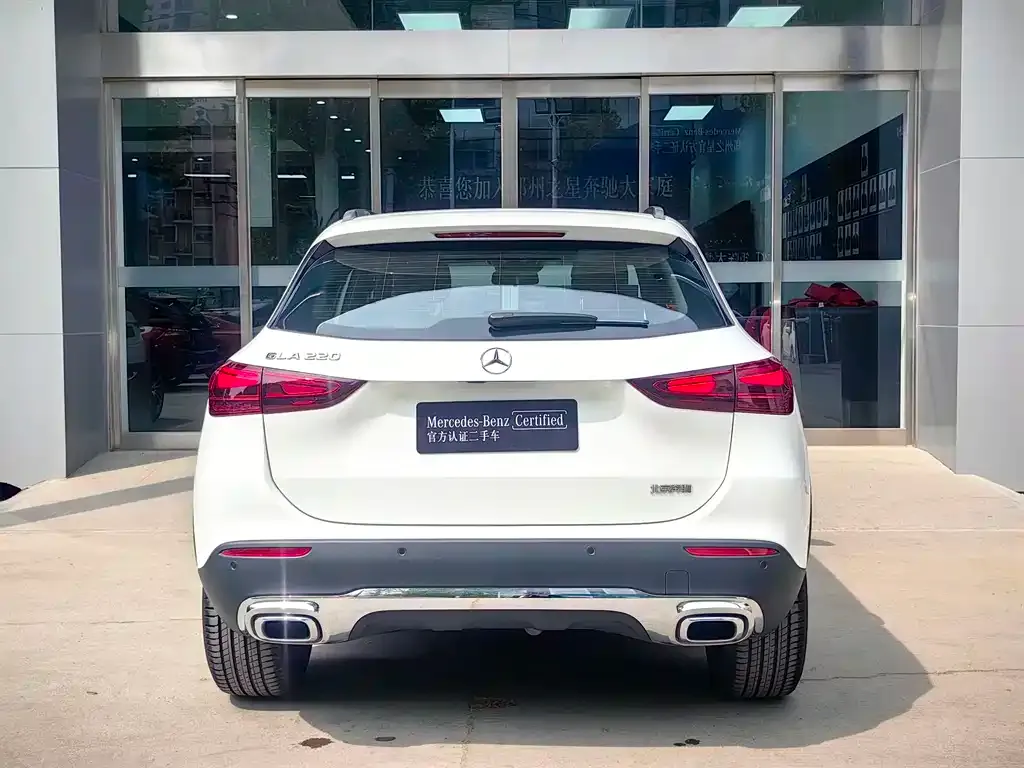 Mercedes-Benz GLA — фото 7