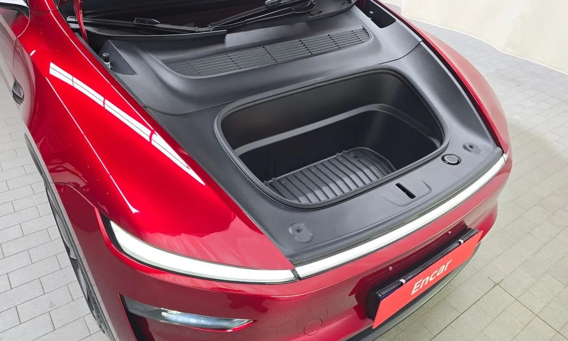 Tesla Model Y 2025 из KR, фото 3