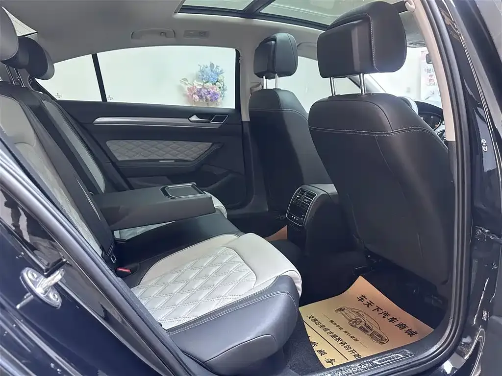 Volkswagen Magotan 2023 из CN, фото 9