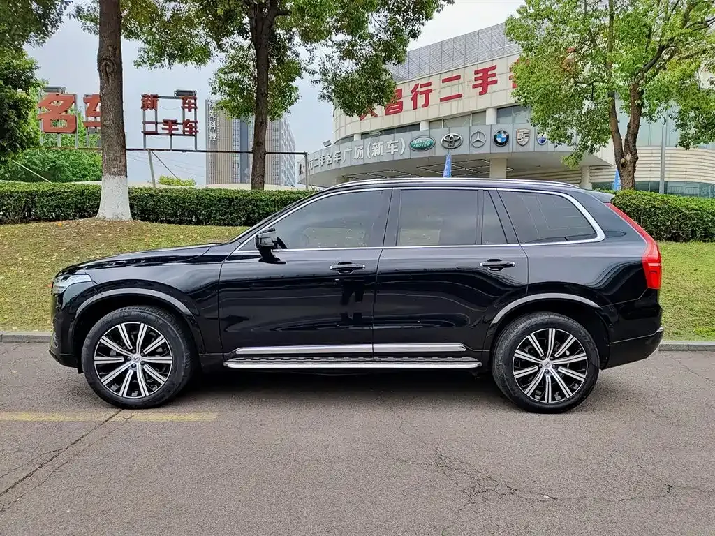 Volvo XC90 — фото 3