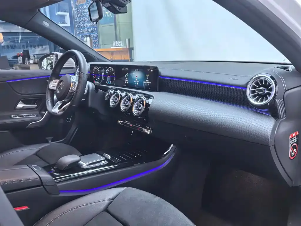Mercedes-Benz A-Class 2022 из CN, фото 9