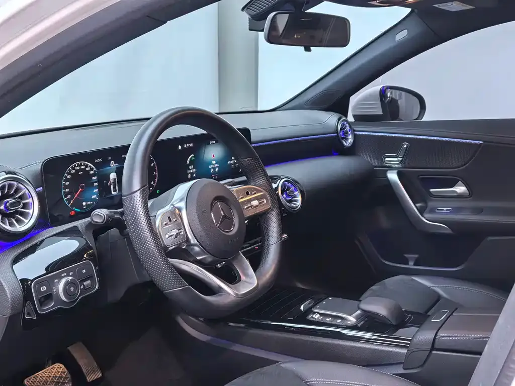 Mercedes-Benz A-Class 2022 из CN, фото 5