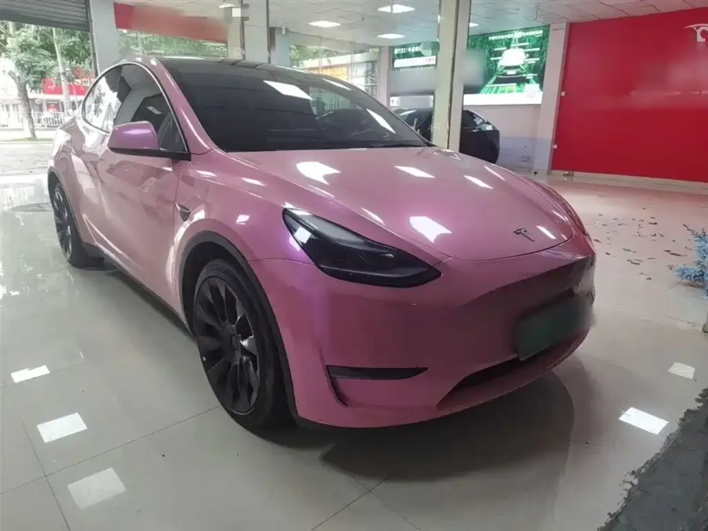 Tesla Model Y — фото 8
