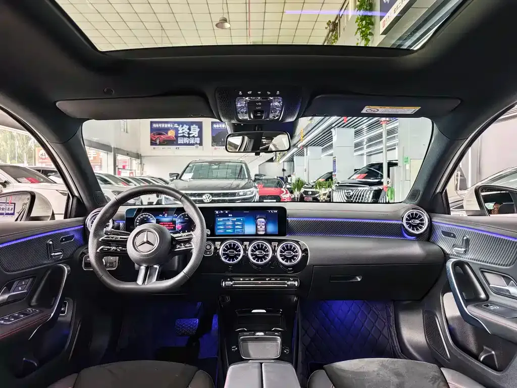 Mercedes-Benz A-Class — фото 2