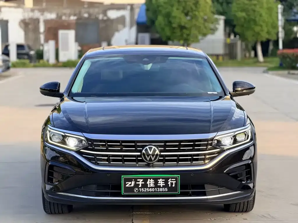 Volkswagen Passat — фото 3