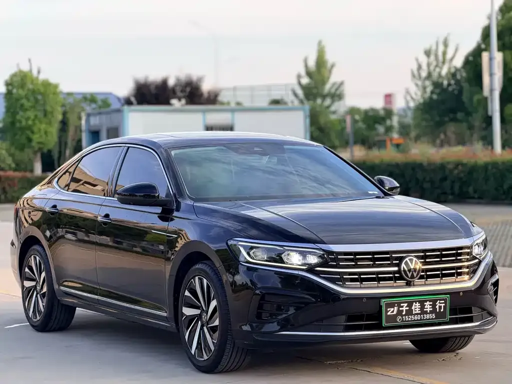 Volkswagen Passat — фото 5