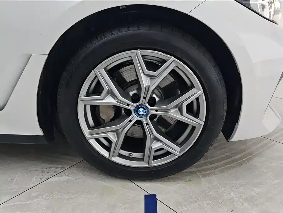 BMW i3 2023 из CN, фото 7