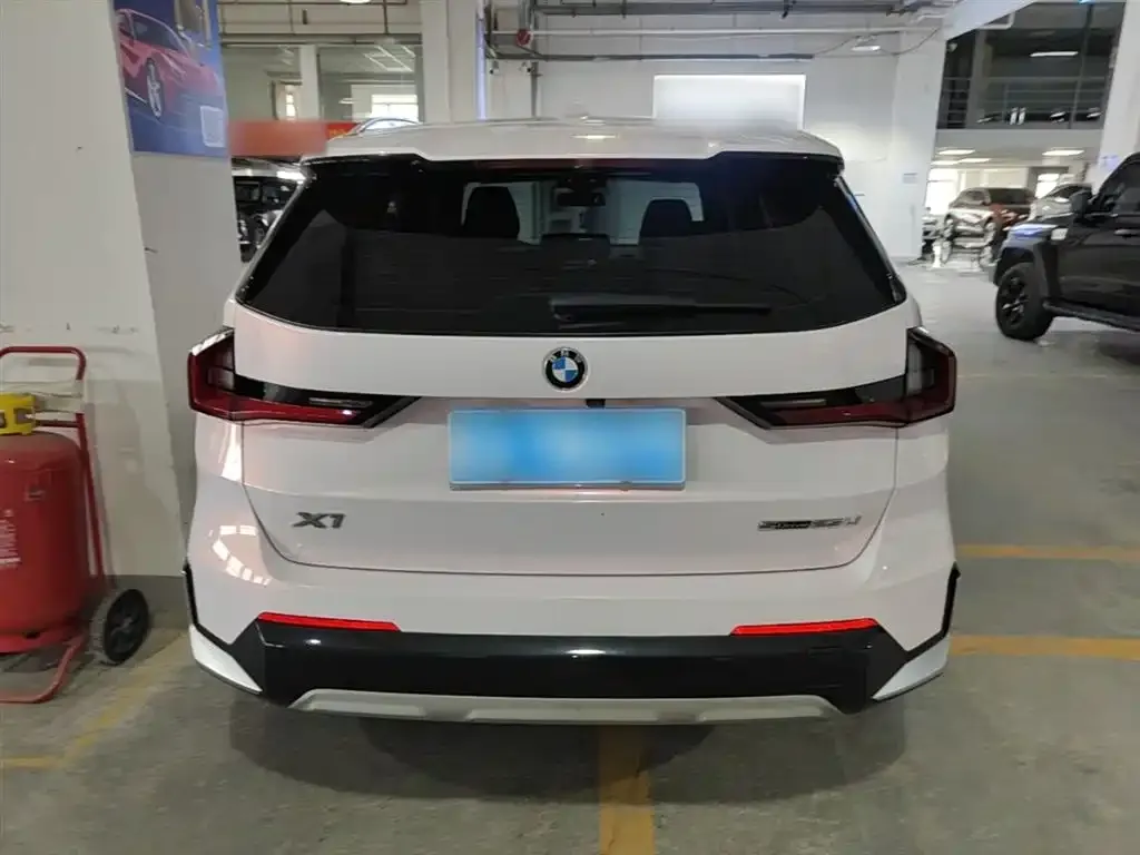 BMW X1 2023 из CN, фото 2