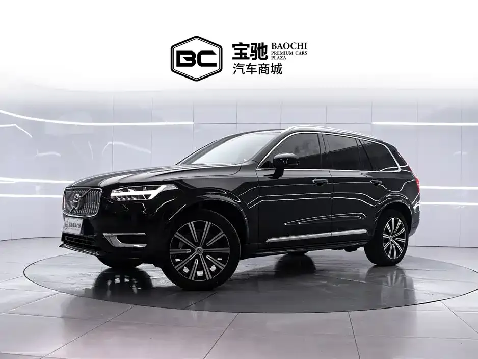 Volvo XC90 — фото 1