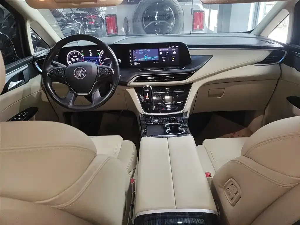 Buick GL8 2023 из CN, фото 9