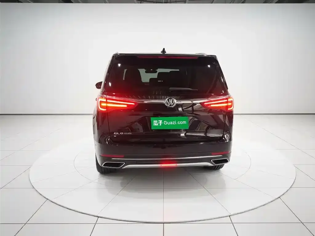 Buick GL8 2023 из CN, фото 8