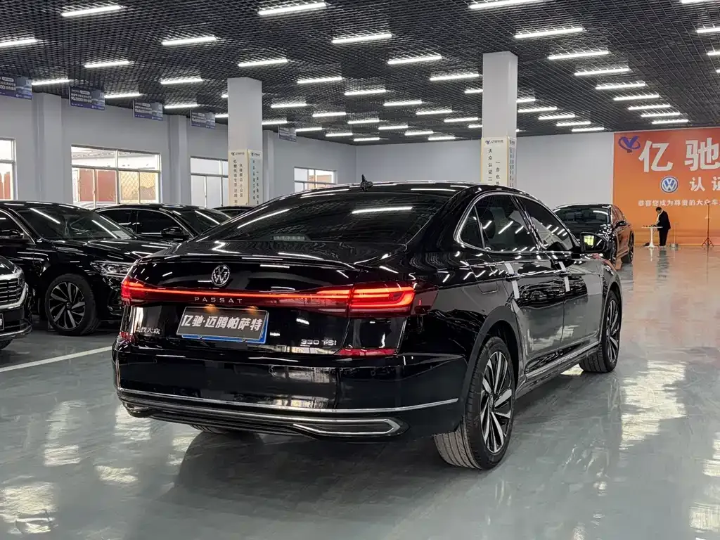 Volkswagen Passat 2022 из CN, фото 9