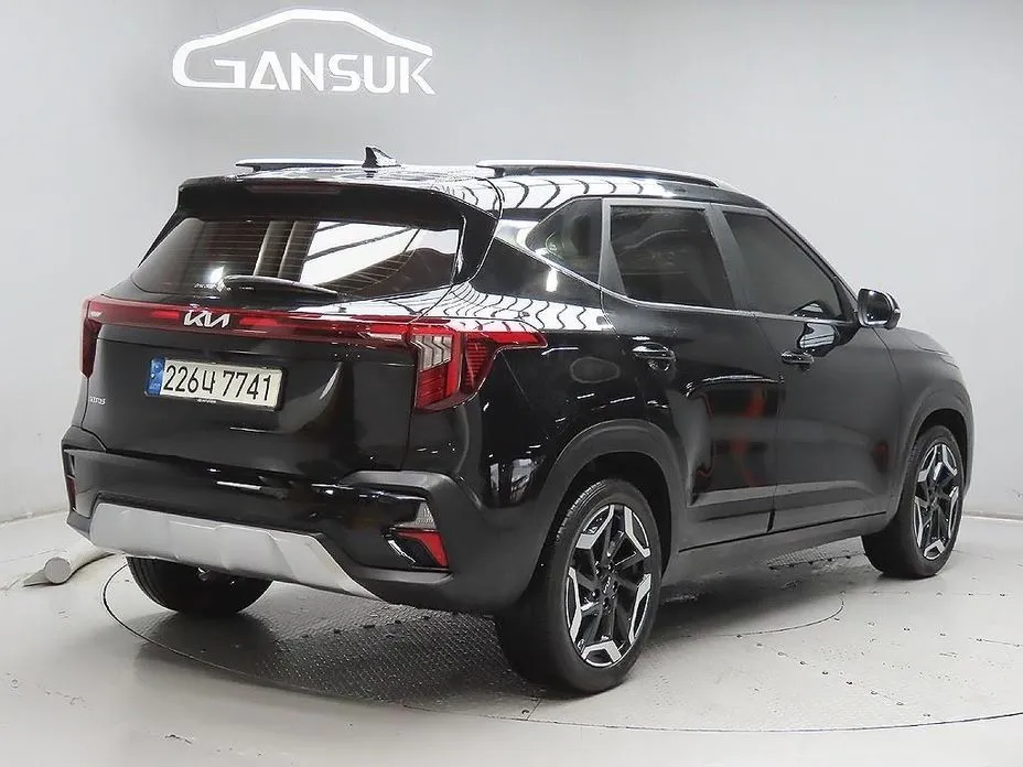 Kia Seltos 2023 из KR, фото 4