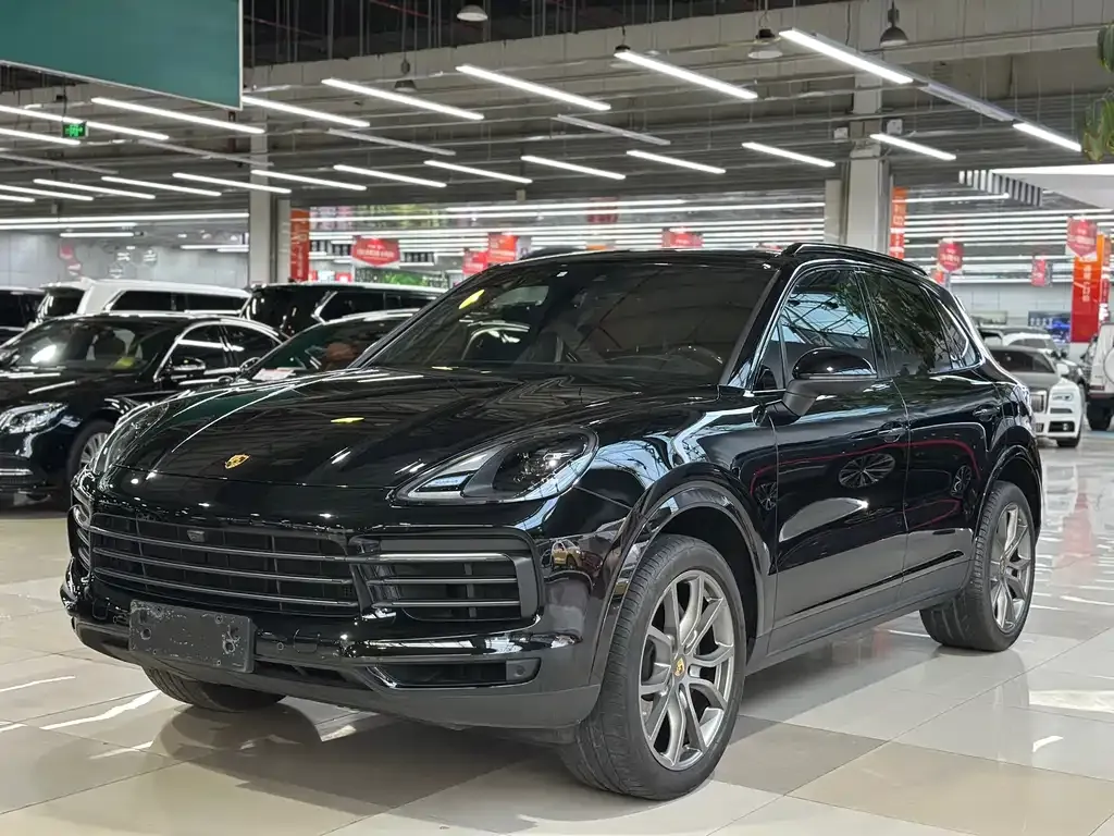 Porsche Cayenne 2023 из CN, фото 1