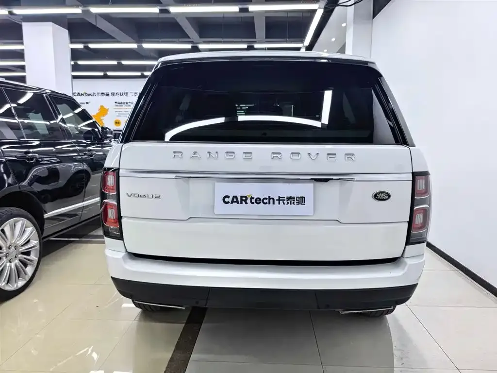 Land Rover Range Rover 2021 из CN, фото 2