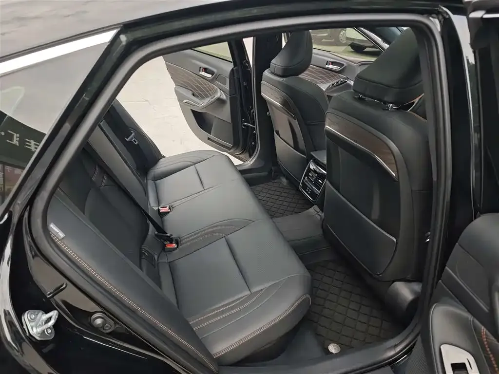Toyota Avalon 2024 из CN, фото 10