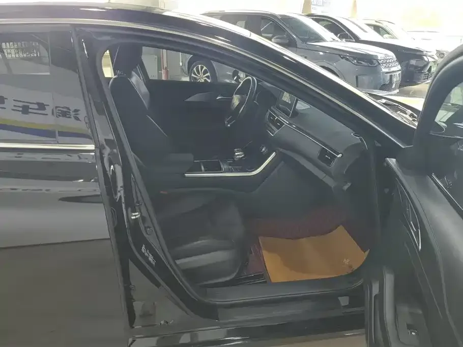 Hongqi H5 2022 из CN, фото 2