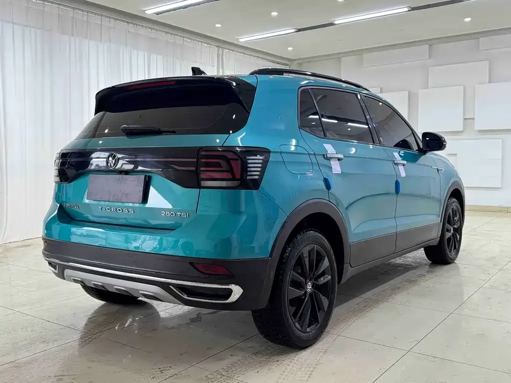 Volkswagen T-Cross — фото 2