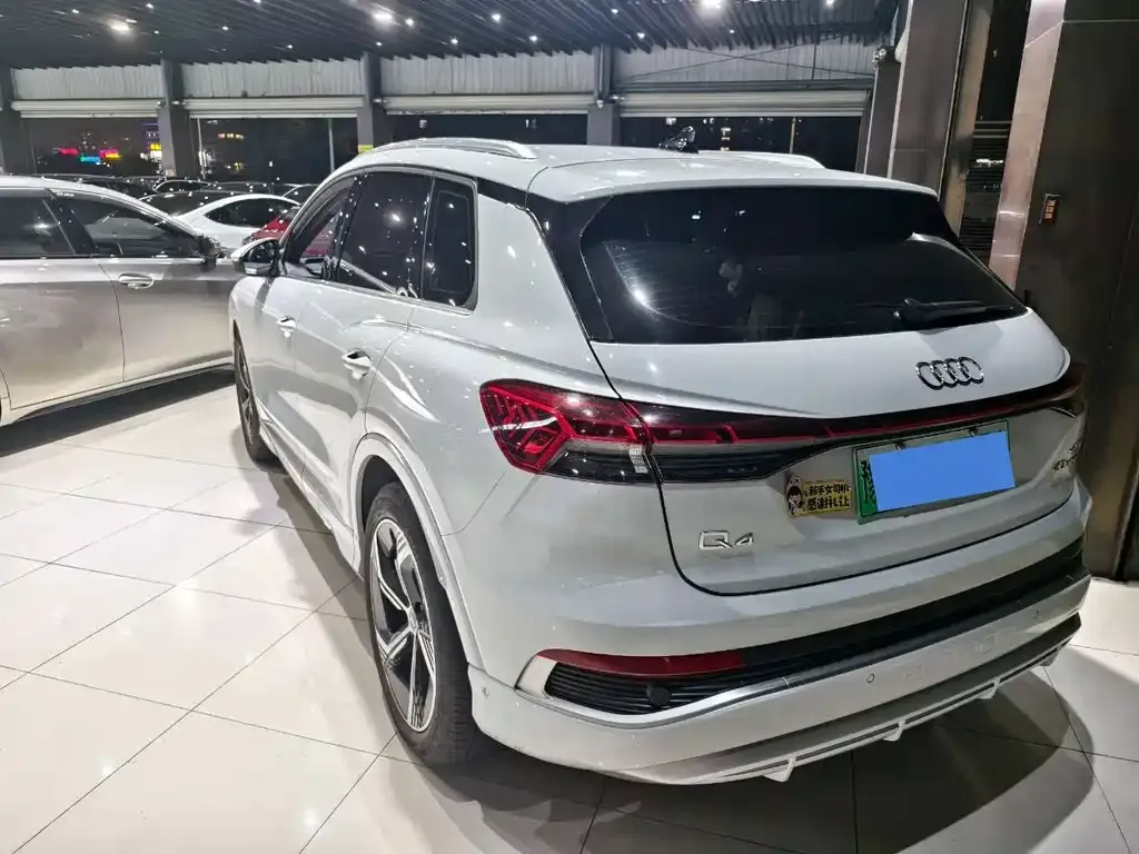 Audi Q4 e-tron 2023 из CN, фото 4