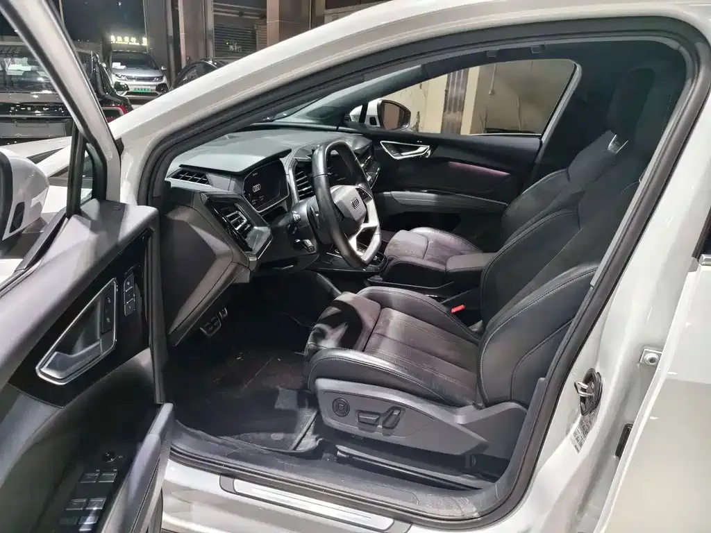 Audi Q4 e-tron 2023 из CN, фото 3