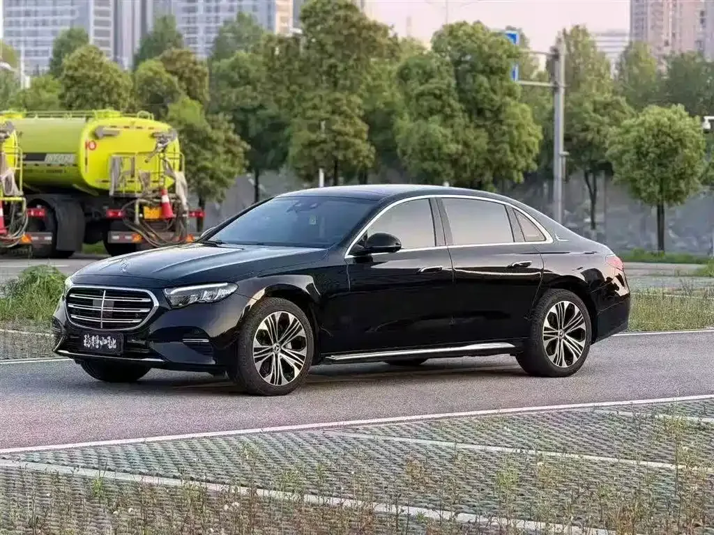 Mercedes-Benz E-Class (Import) — фото 9